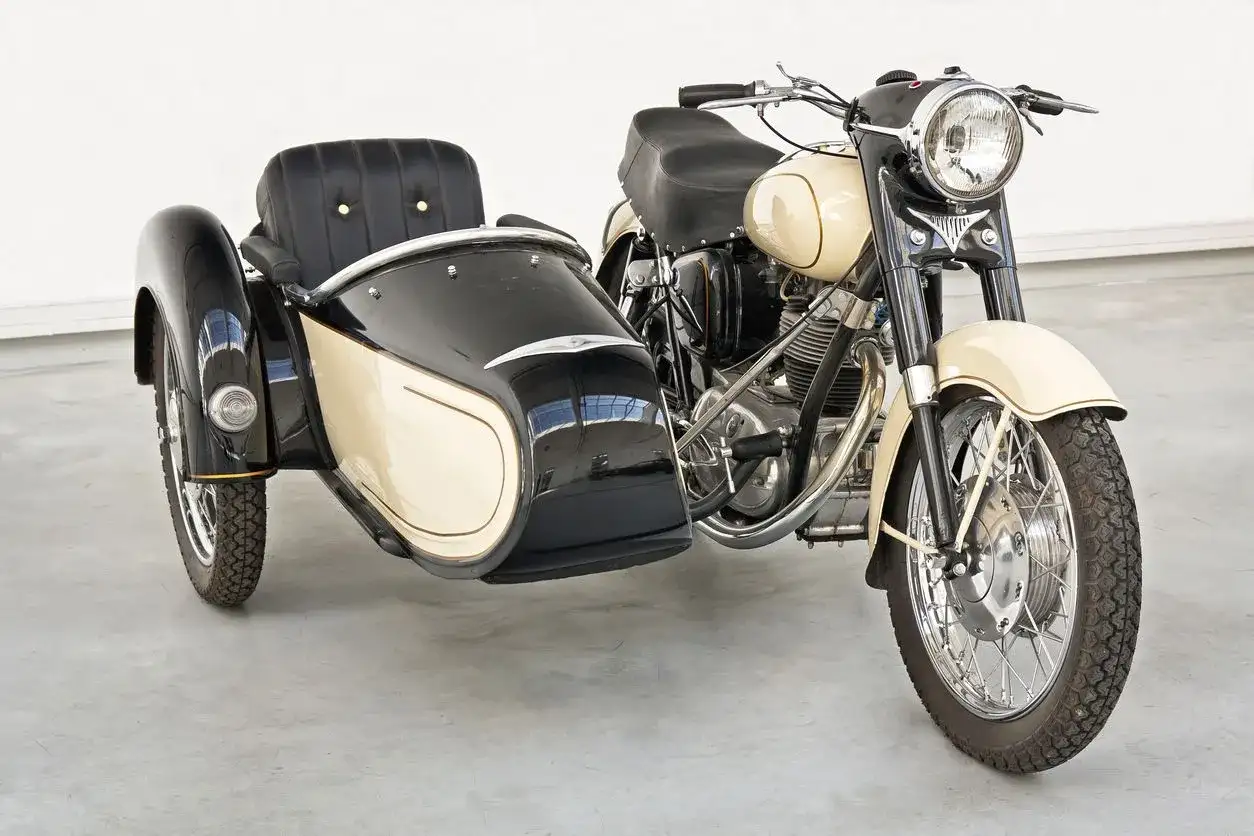 Moto con sidecar: ¿te compensa? Guía completa para elegir bien