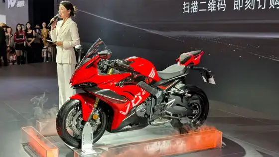 Voge RR660S - ¿La deportiva de 4 cilindros que necesitas?